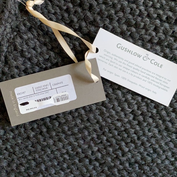 Graphite color, hand knit / toscana Gushlow & Cole fur sheepskin gilet vest. New - Picture 3 of 5